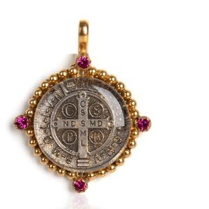 Virgins Saints & Angels San Benito Bespoke Gold Medallion